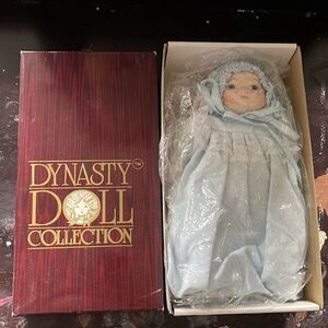 Dynasty Collection Vintage 1988 "Infant Michelle" Porcelain Doll In Original Box
